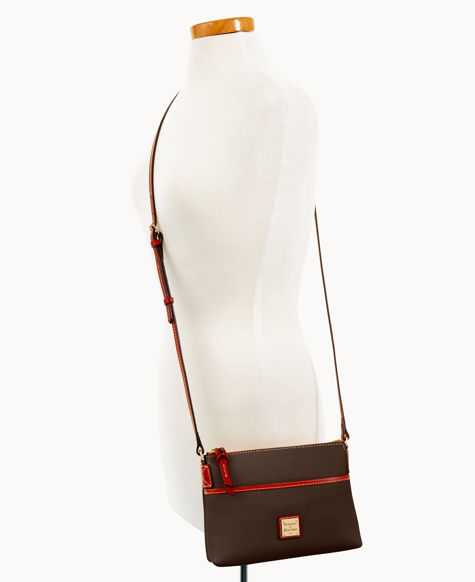 Pebble Grain Ginger Crossbody - Image 12