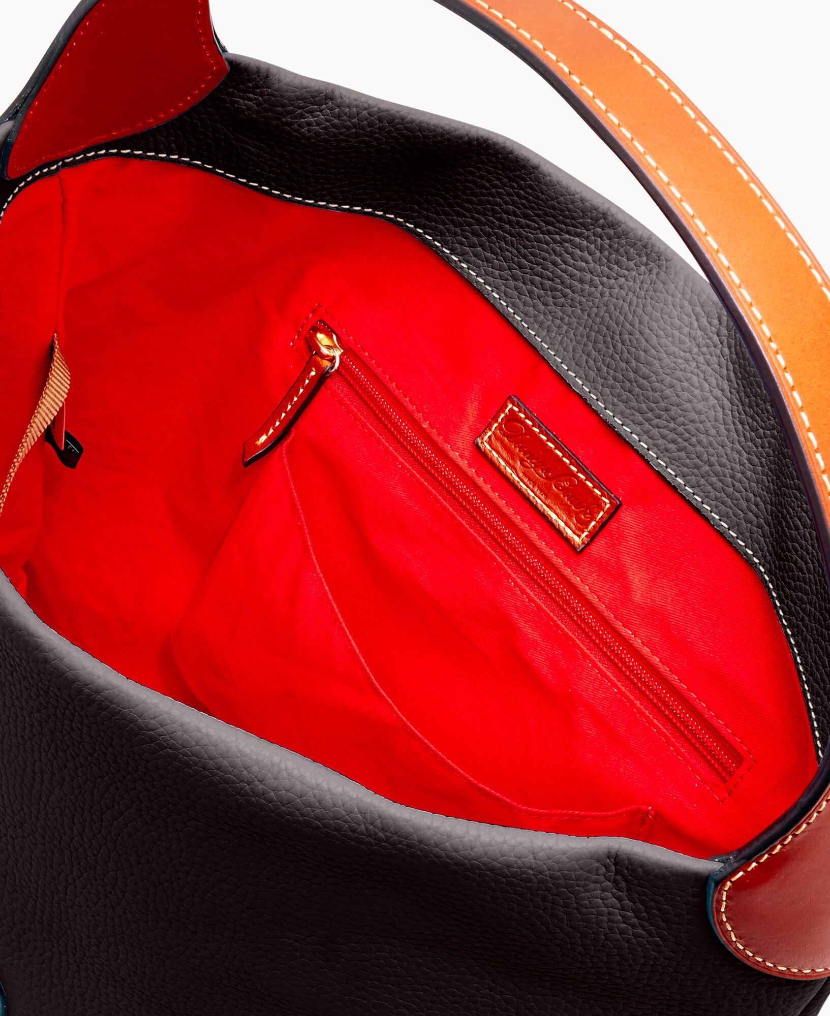 Pebble Grain Logo Lock Shoulder Bag - Image 7