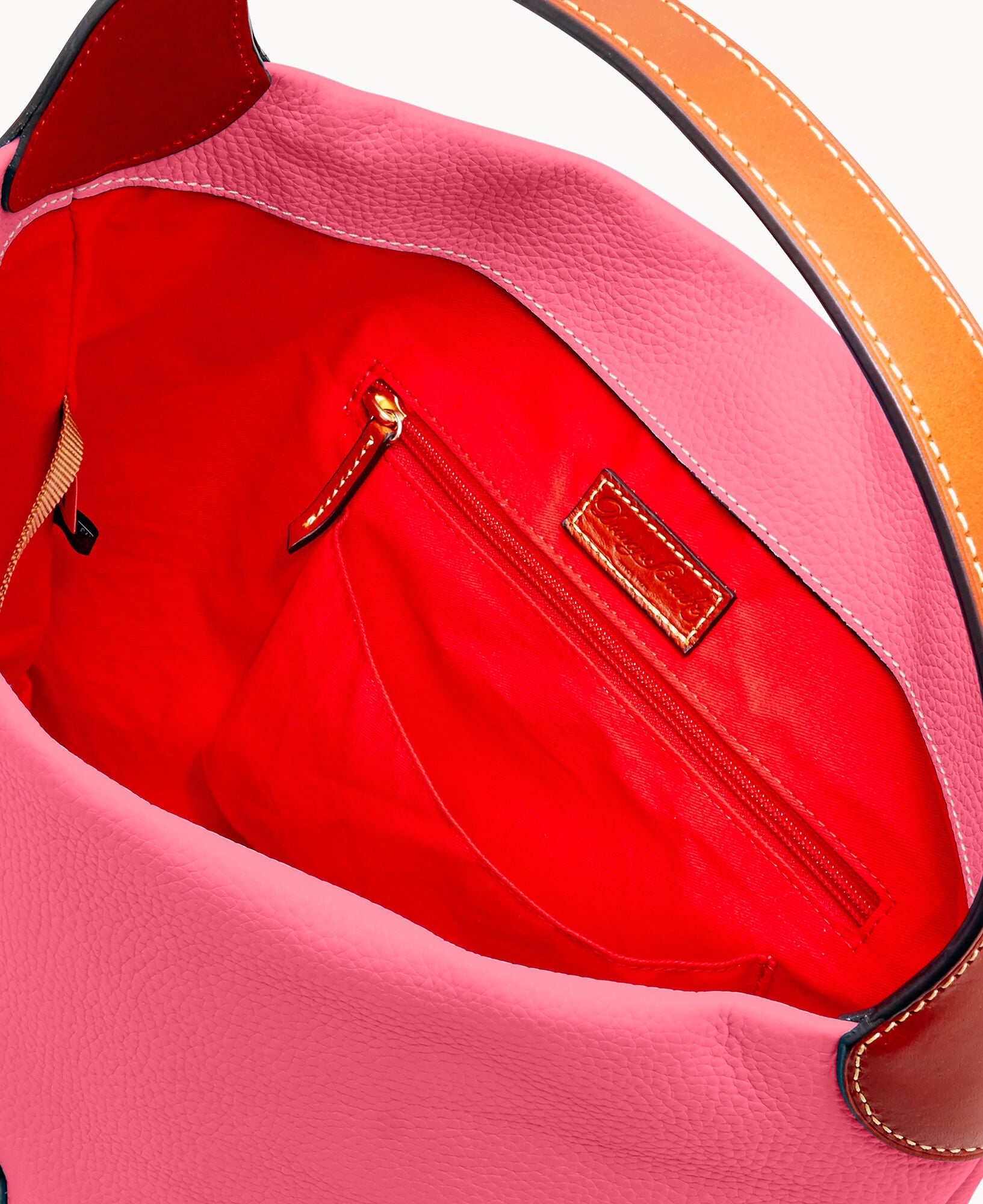 Pebble Grain Logo Lock Shoulder Bag - Image 26