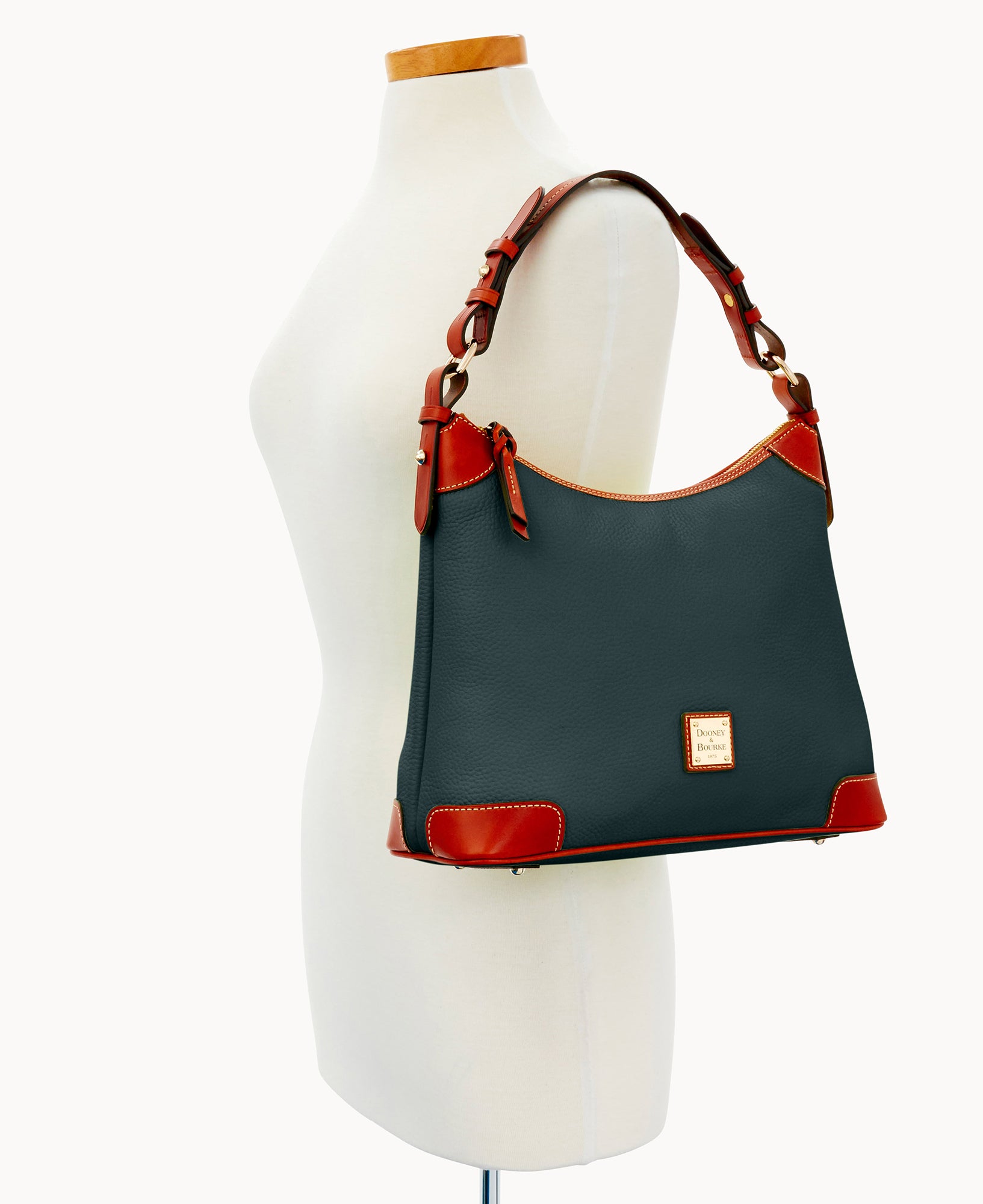 Pebble Grain Hobo - Image 21
