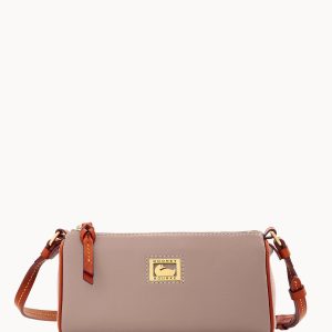 Dillen Small Barrel Crossbody