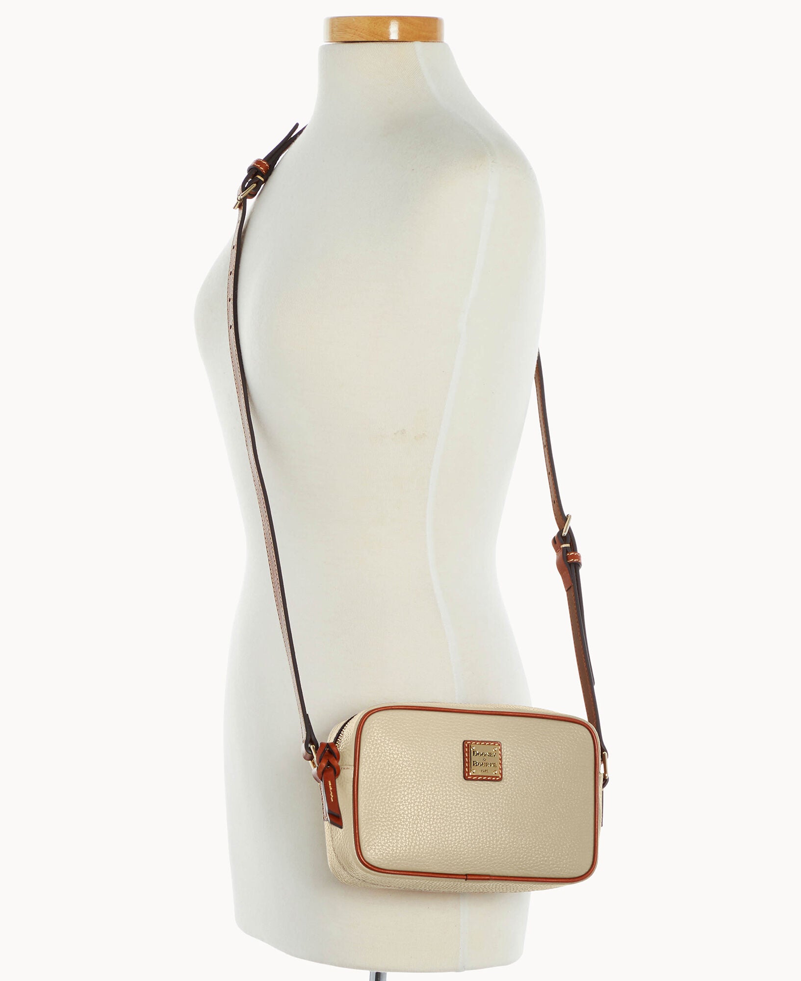 Pebble Grain Camera Crossbody - Image 9