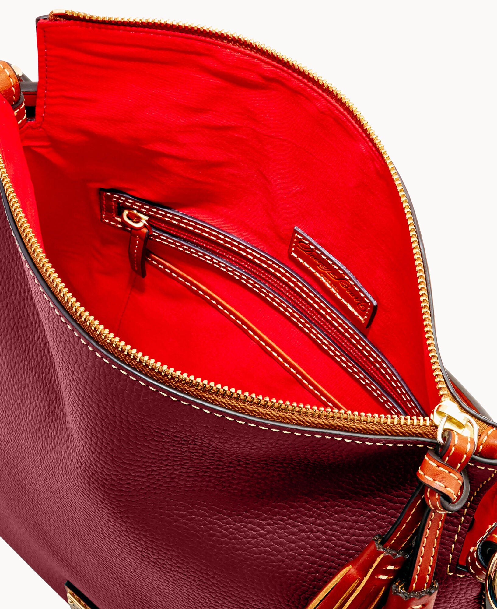 Pebble Grain Twist Strap Hobo - Image 3
