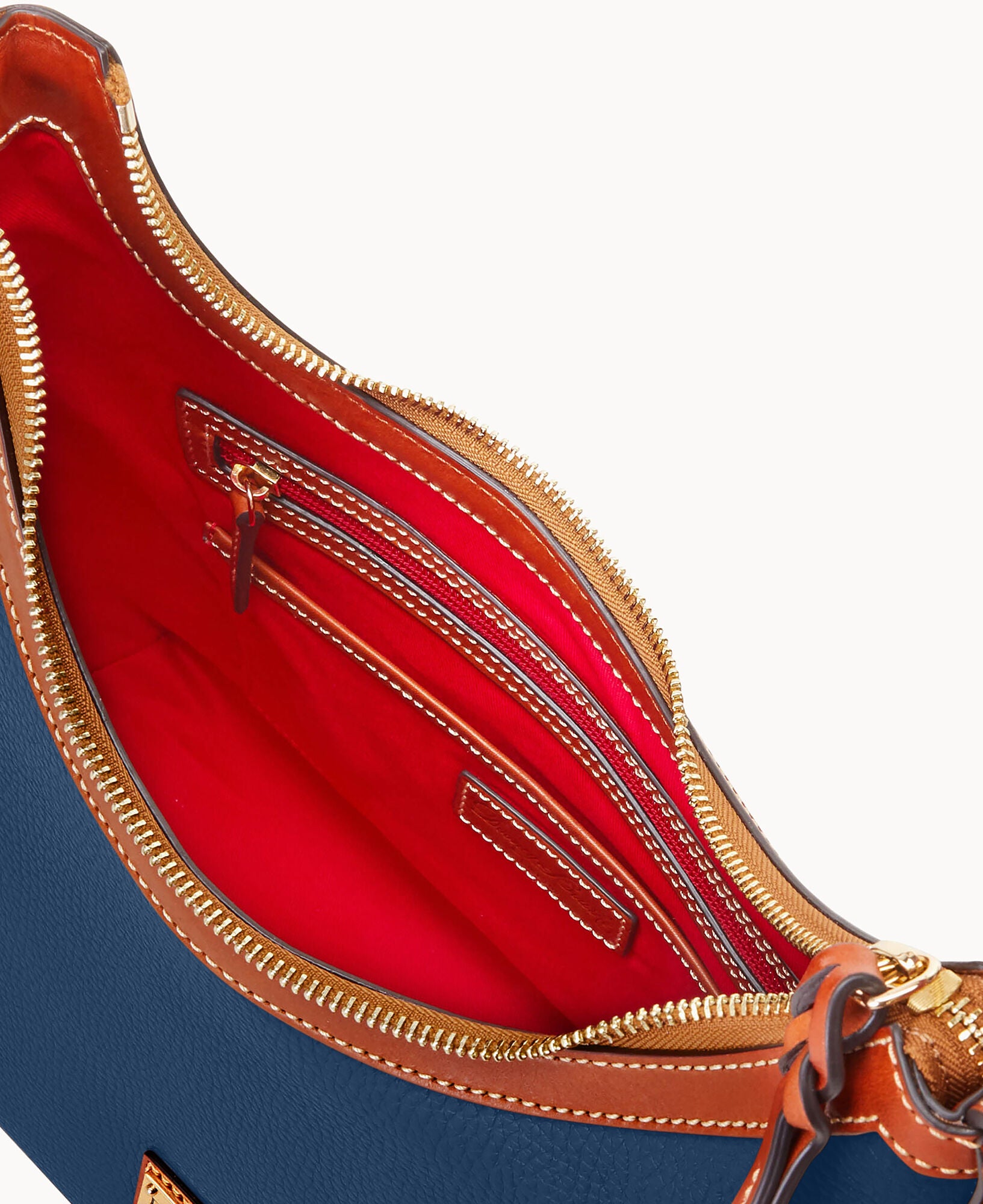 Pebble Grain Hobo - Image 22