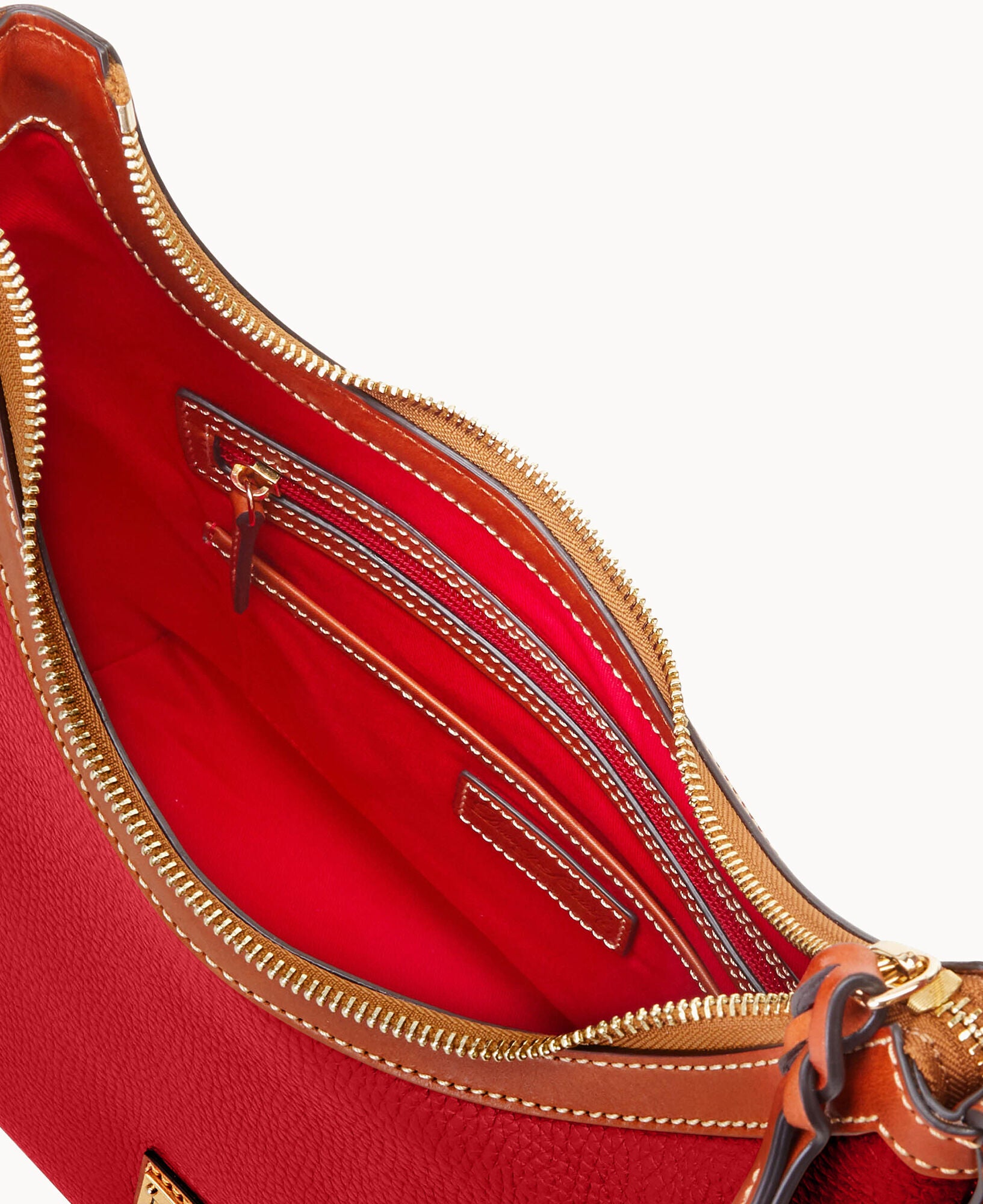 Pebble Grain Hobo - Image 8
