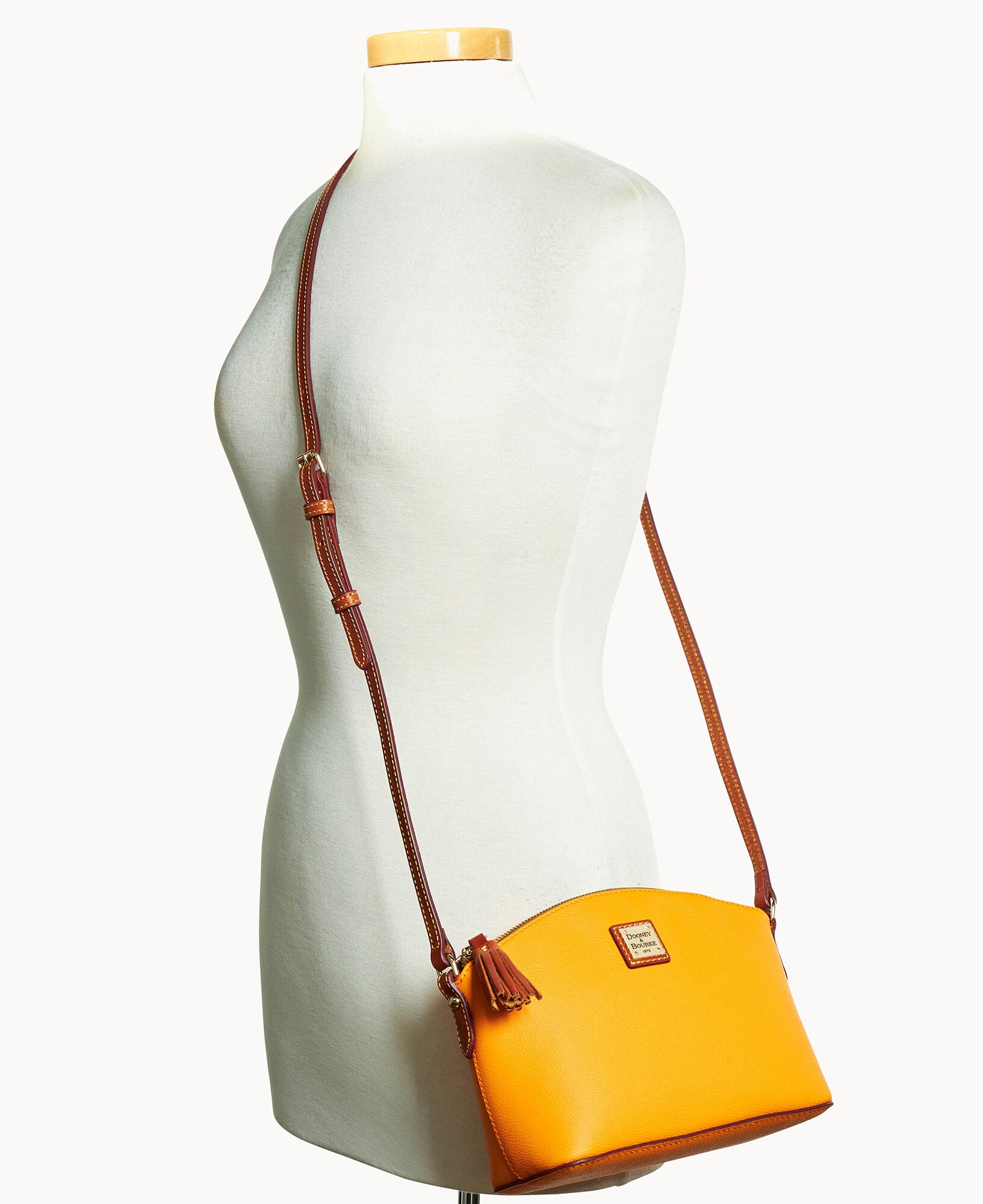 Kirby Robin Crossbody - Image 27