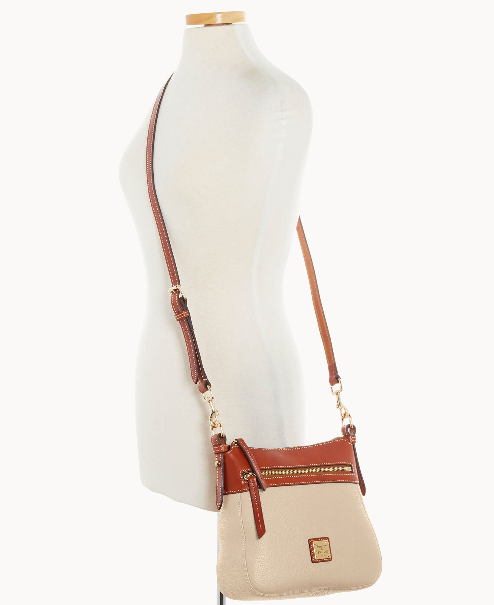 Pebble Grain Crossbody 25 - Image 28