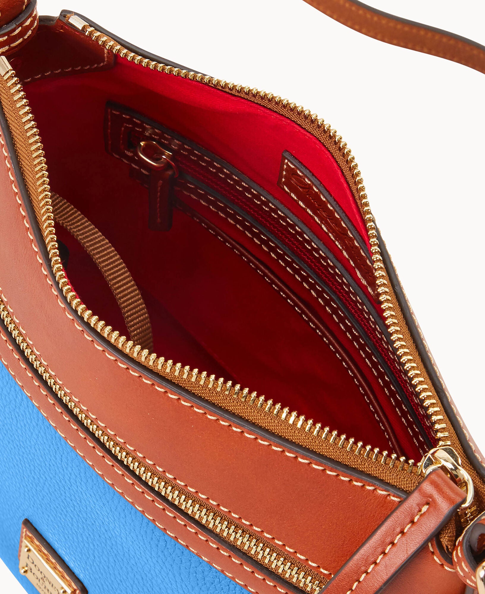 Pebble Grain Crossbody 25 - Image 6
