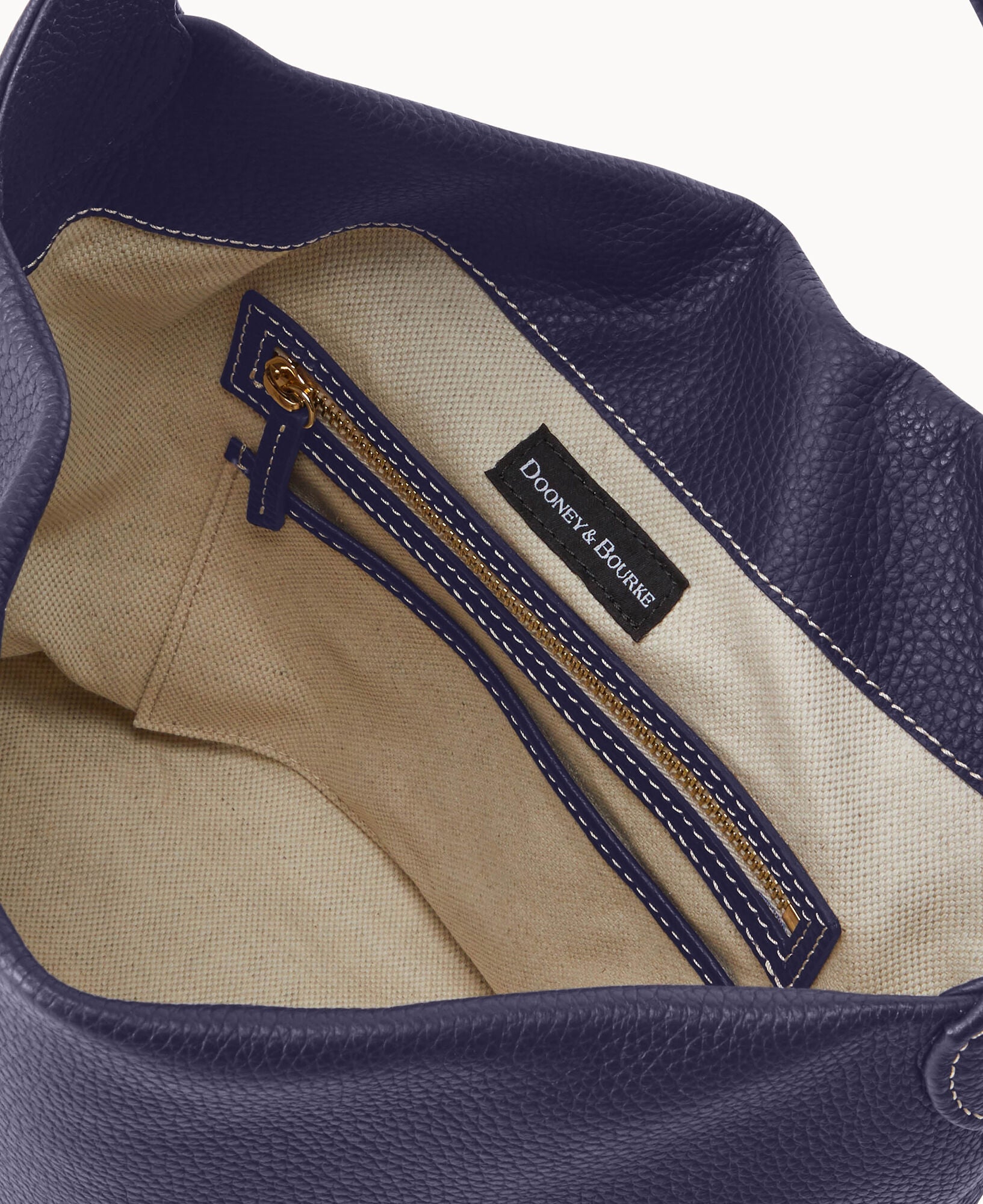 Pre-Loved Pebble Grain Small Logo Lock Sac - Image 7