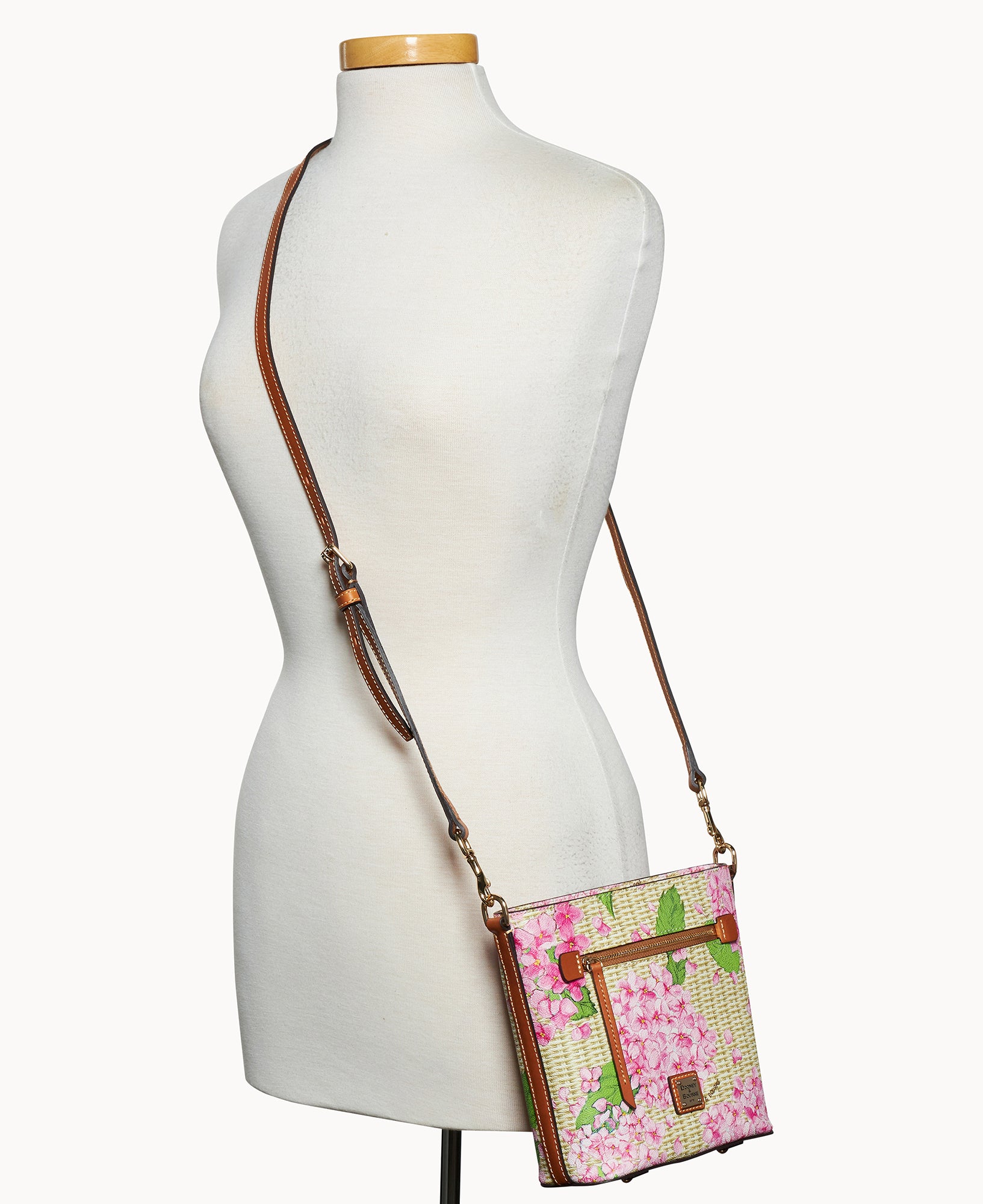 Hydrangea Basketweave Small Zip Crossbody - Image 4