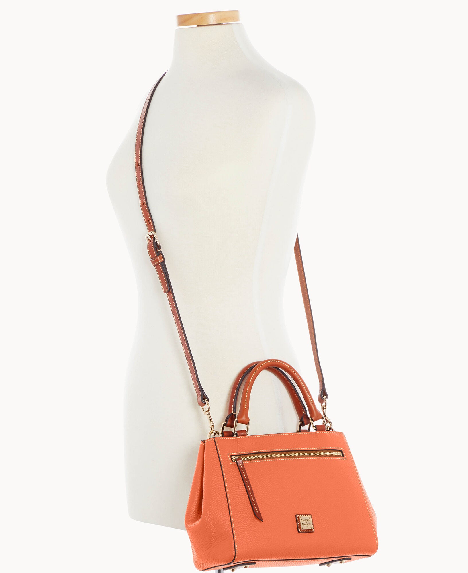 Pebble Grain Small Zip Satchel - Image 20