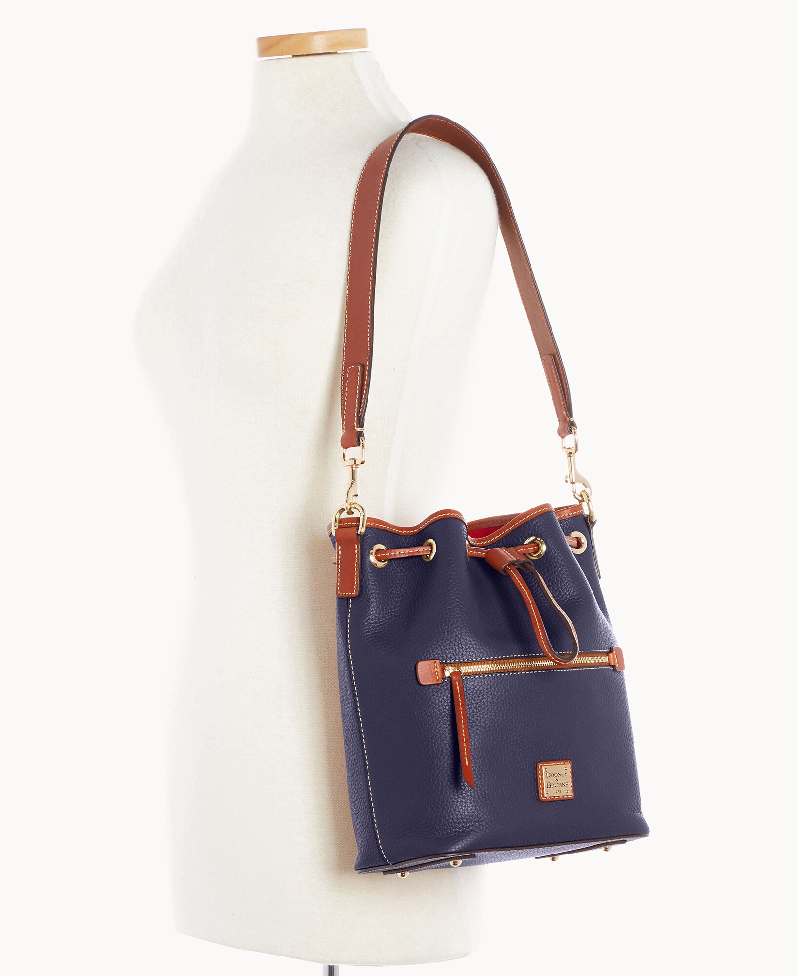 Pebble Grain Drawstring - Image 23