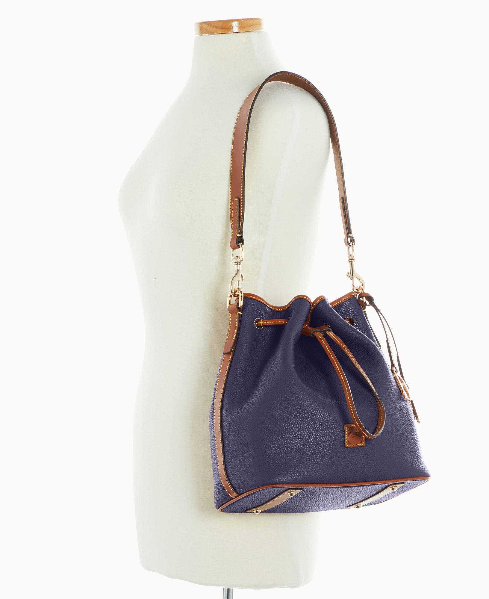 Pebble Grain Drawstring - Image 26