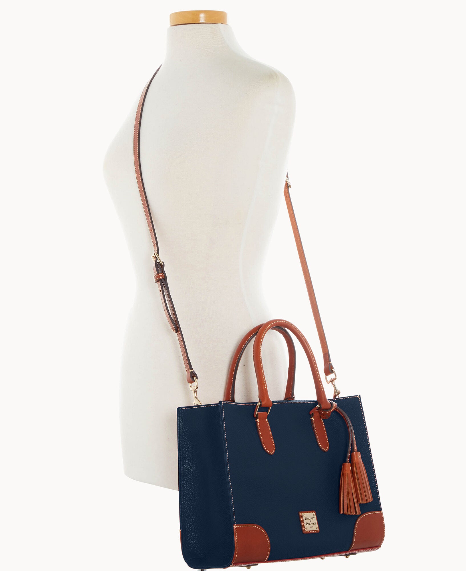 Pebble Grain Satchel - Image 5
