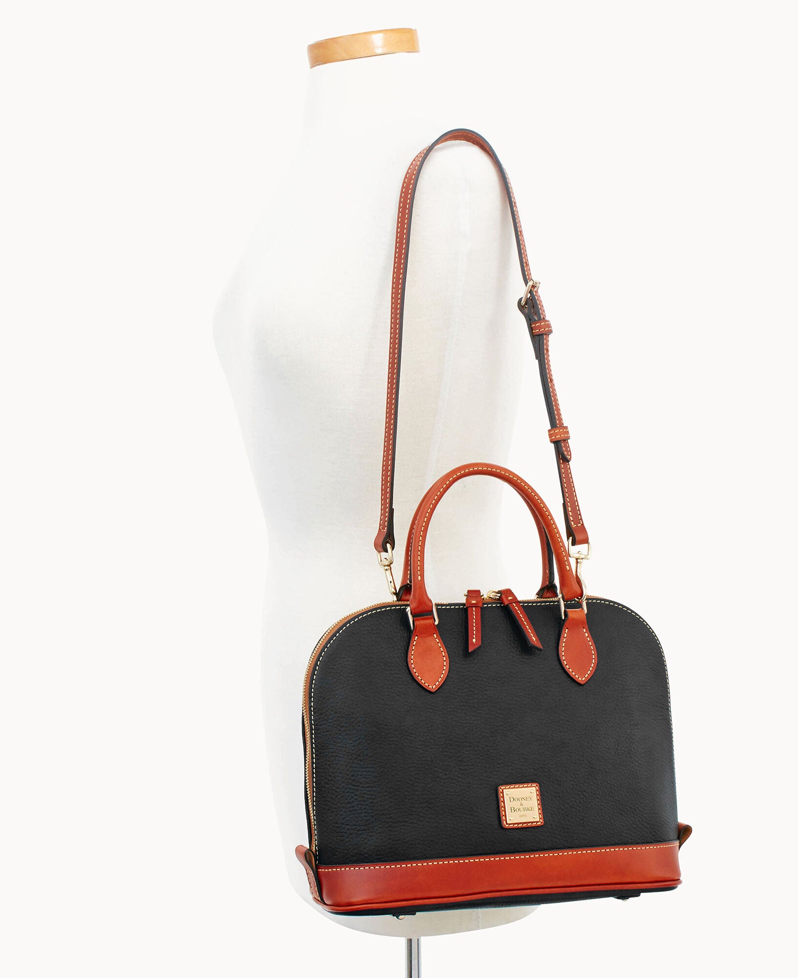 Pre-Loved Pebble Grain Zip Zip Satchel - Image 10
