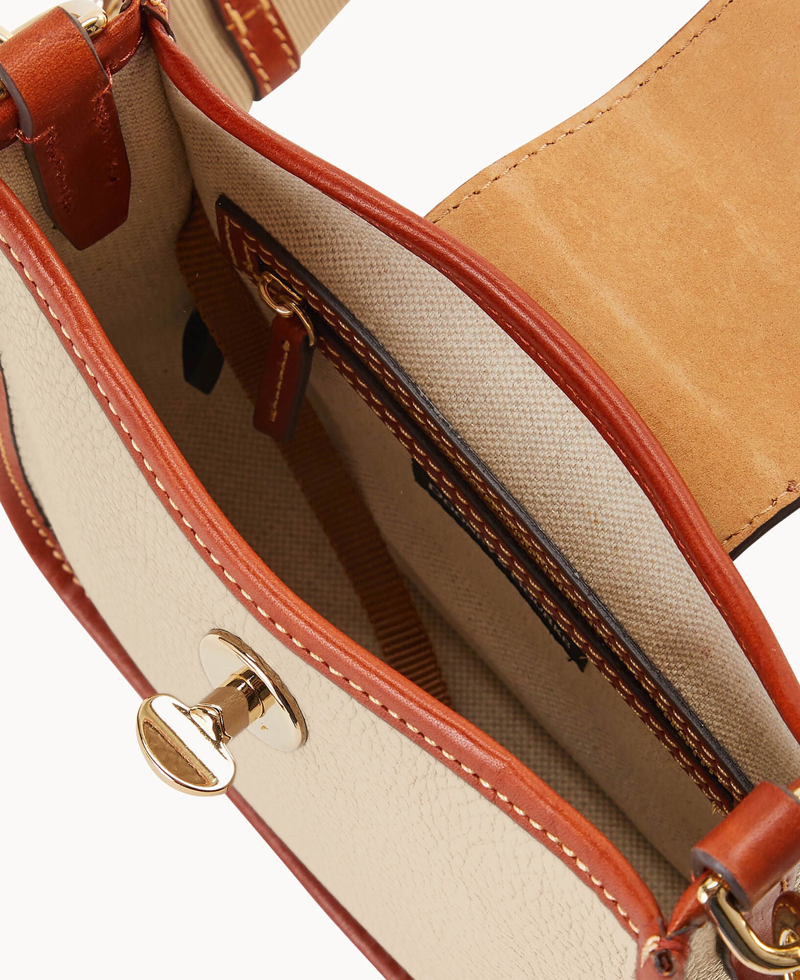 Pebble Turnlock Messenger 20 - Image 8