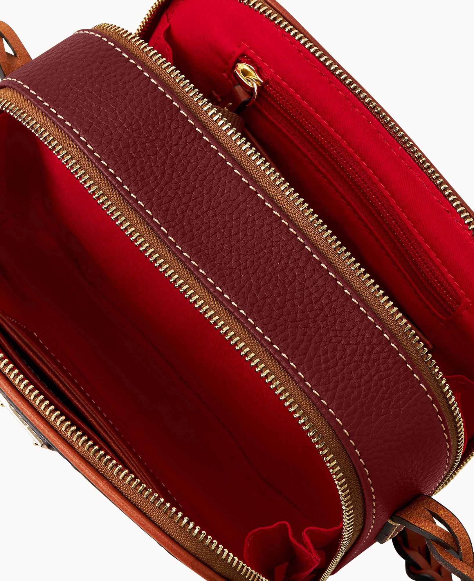 Pebble Grain Deni Crossbody - Image 23