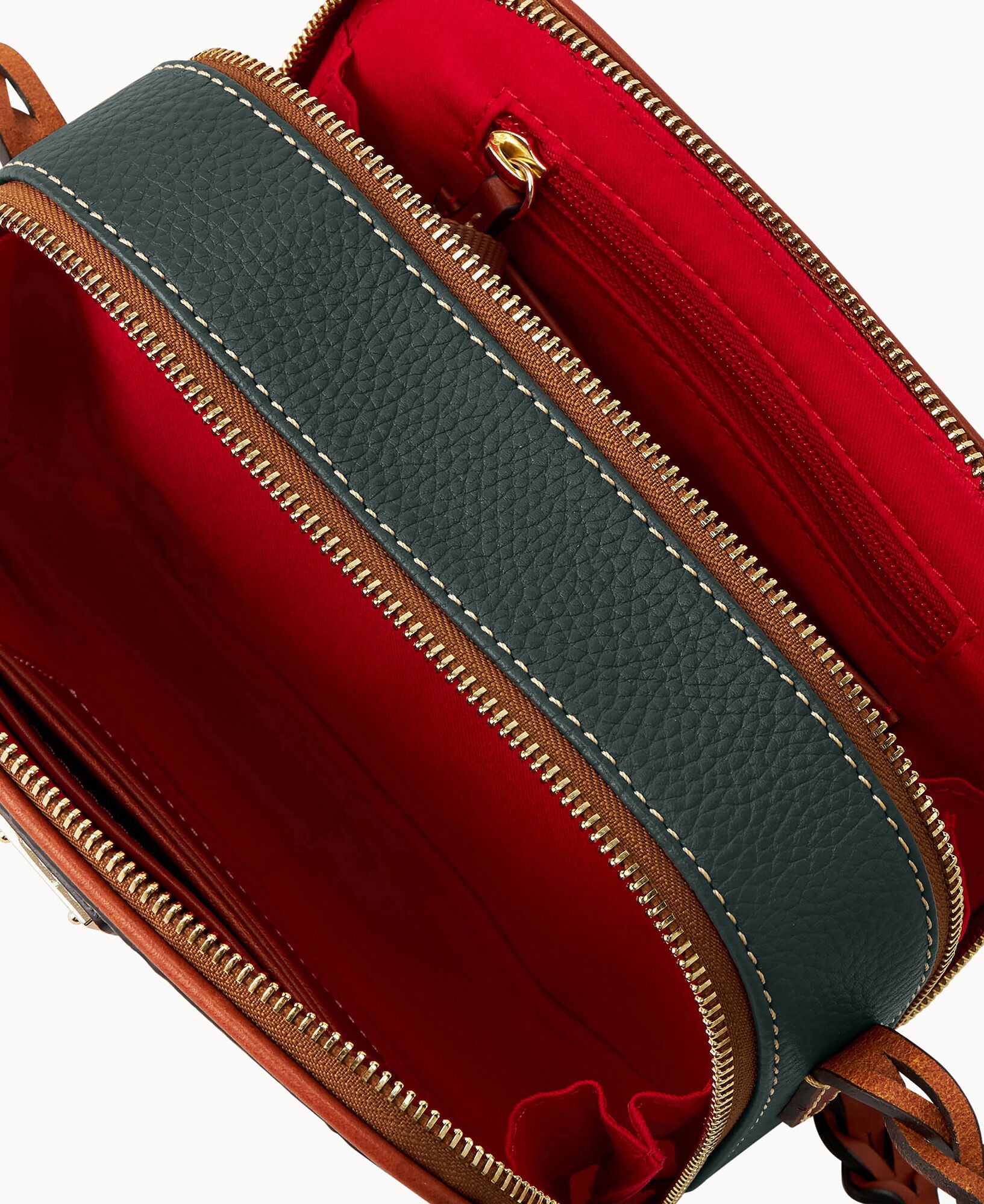 Pebble Grain Deni Crossbody - Image 28