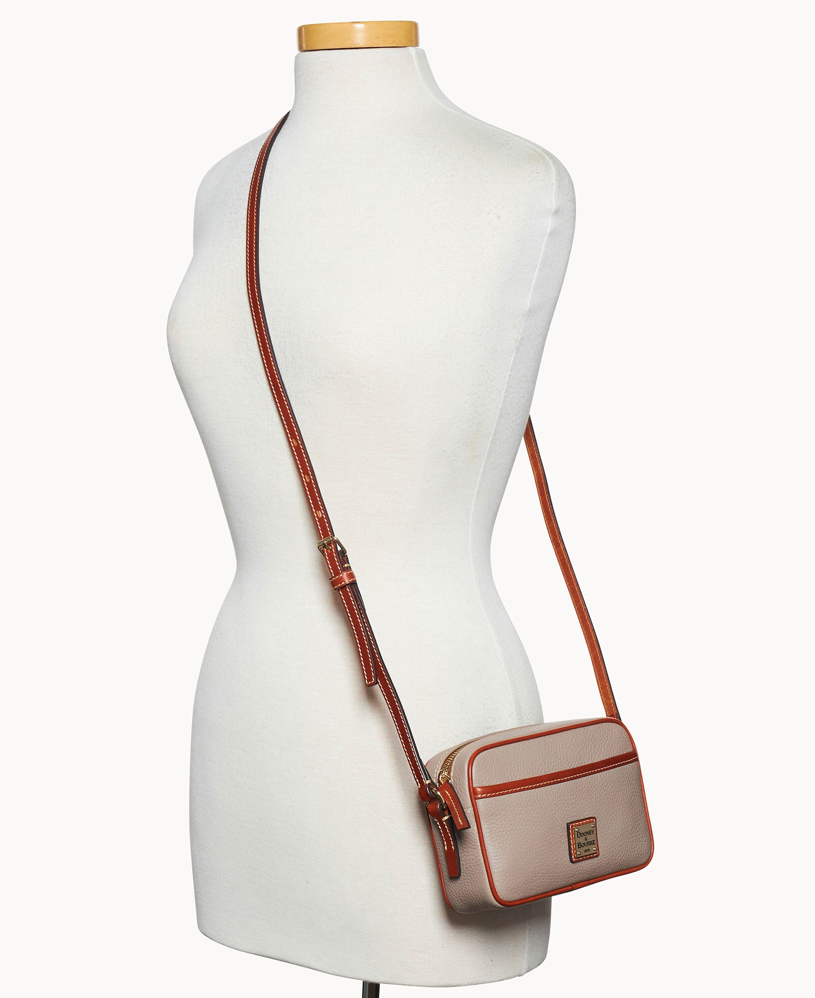 Pebble Grain Camera Crossbody - Image 8