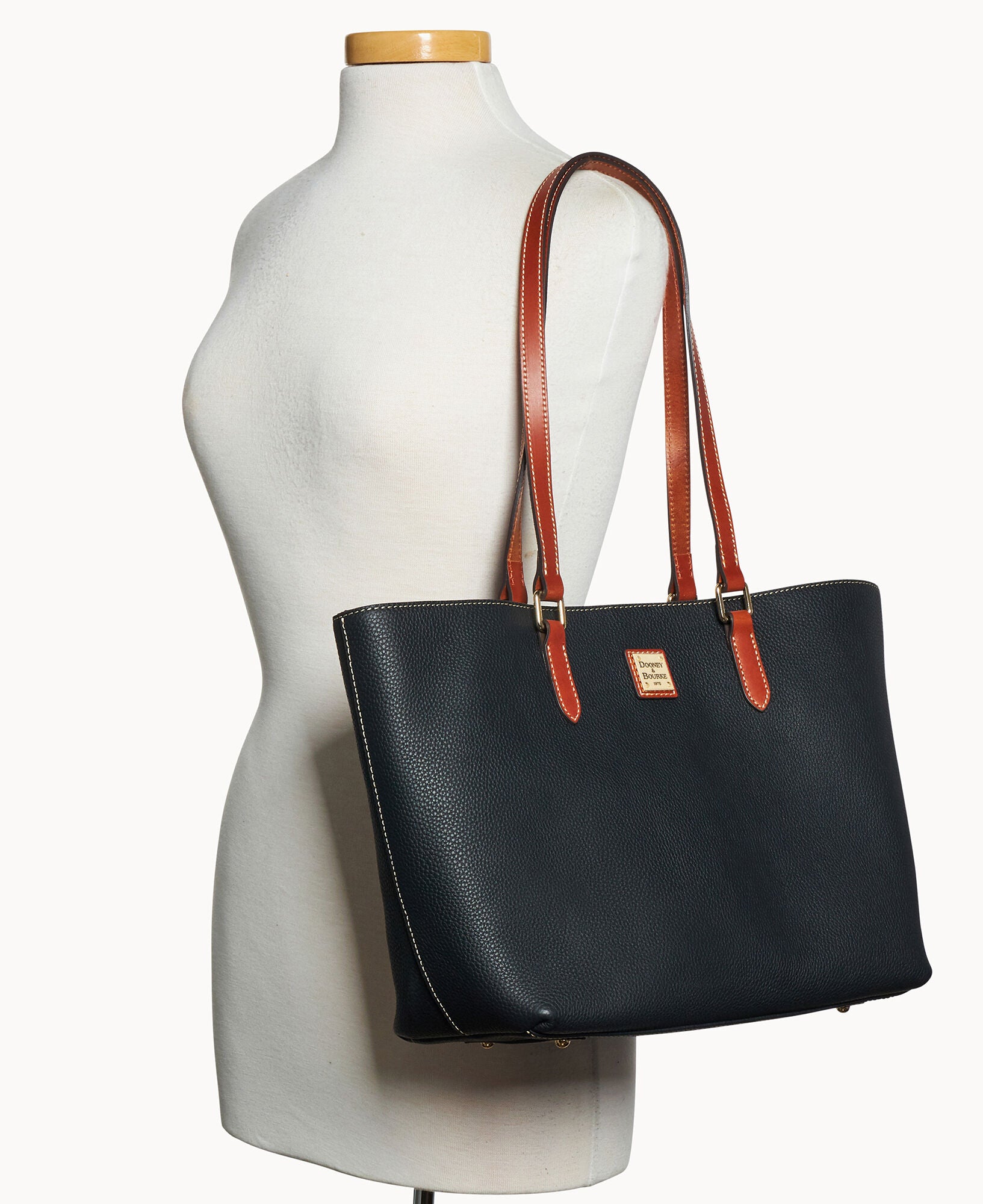 Pebble Grain Jessie Tote - Image 10