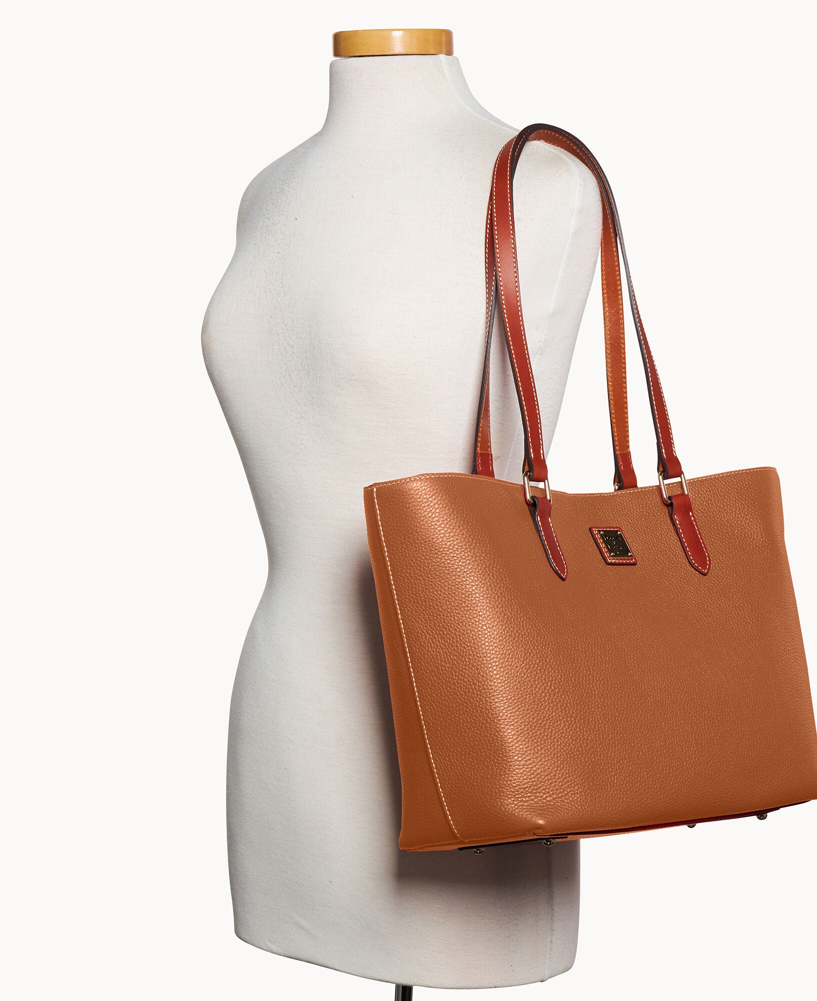 Pebble Grain Jessie Tote - Image 30