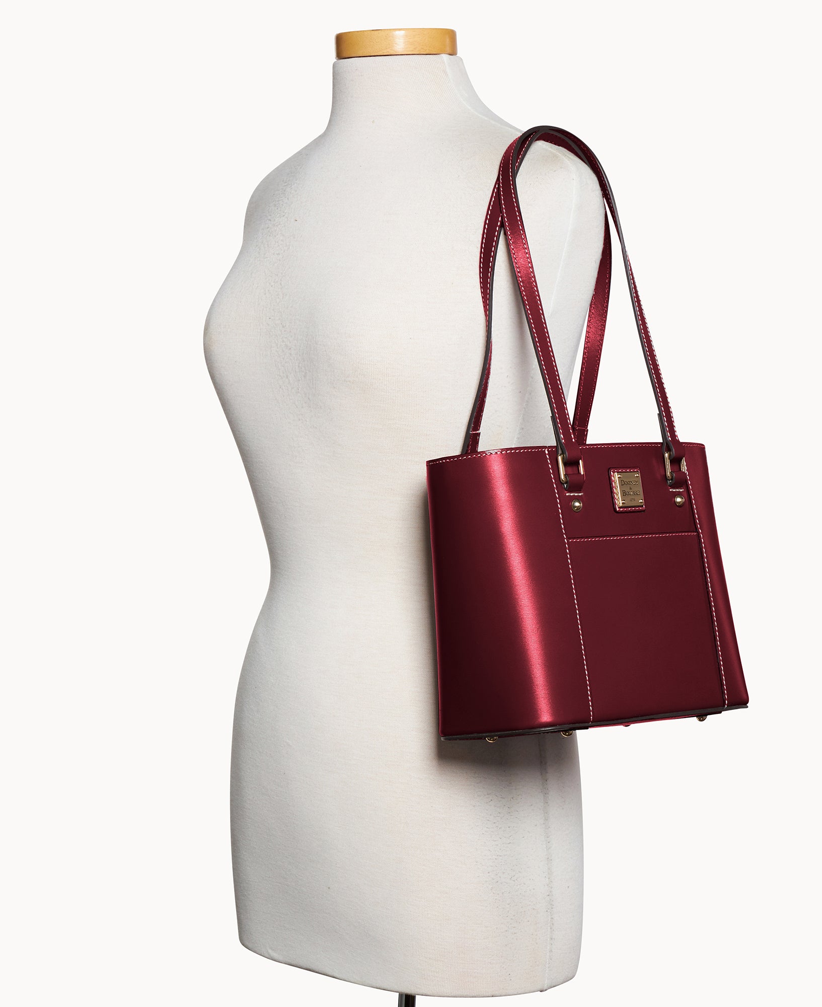 Penrose Pocket Tote 25 - Image 24