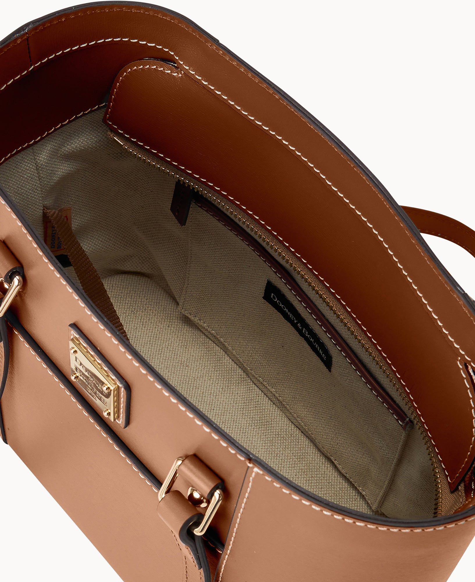 Penrose Pocket Tote 25 - Image 27