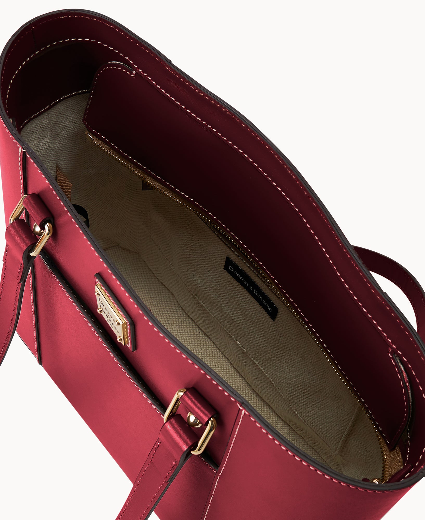 Penrose Pocket Tote 30 - Image 21