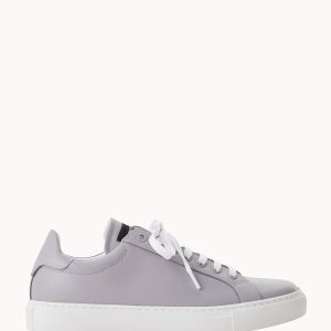 Women's Classic Lace Up
