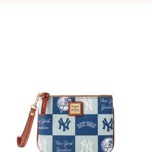 MLB Yankees Stadium Wristlet