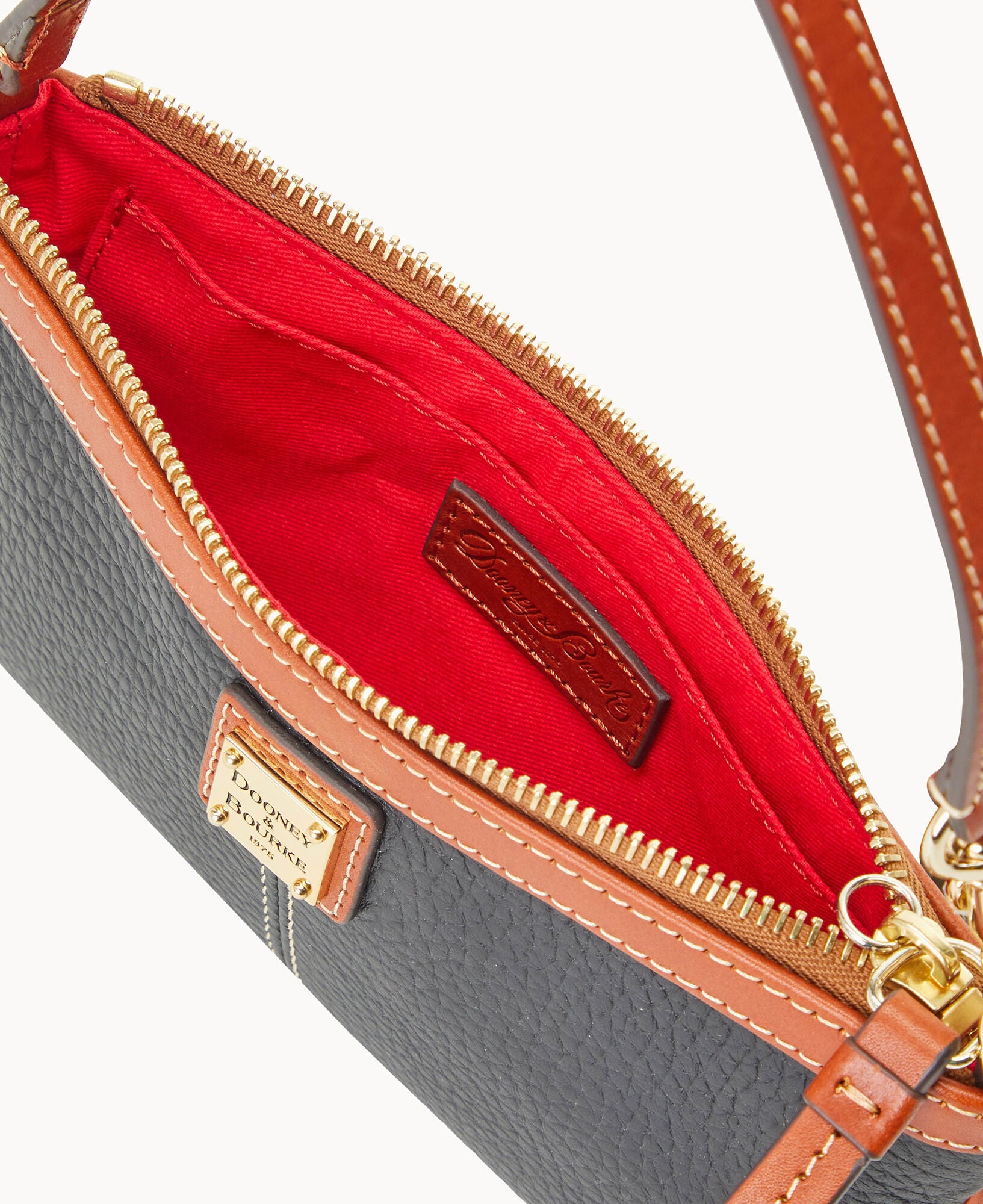 Pre-Loved Pebble Grain Large Slim Wristlet - Image 3