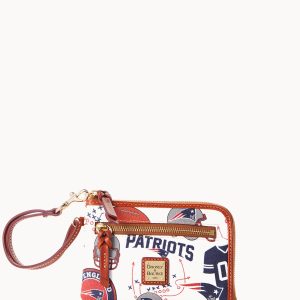 NFL Patriots Multi Function Zip Around