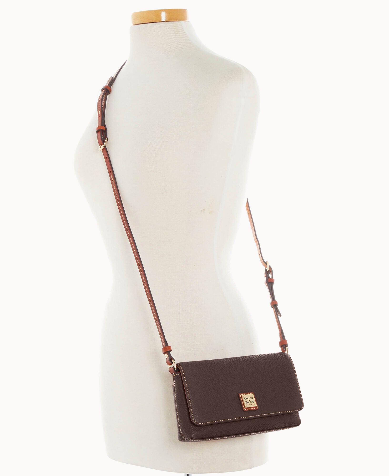 Pebble Grain Becca Crossbody - Image 8
